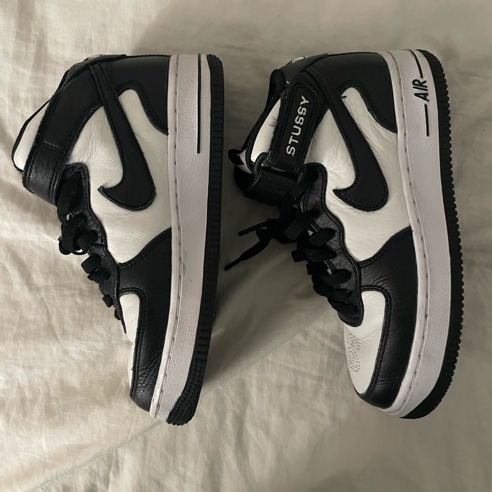 Nike Stussy Air Force Mid